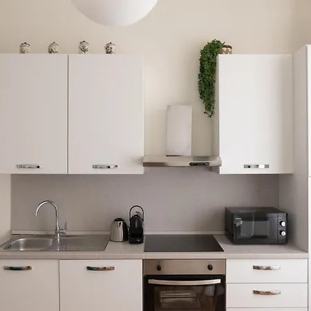 Charming 4 Person Navigli District - Mirable Pm Milánó