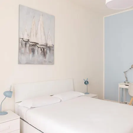 Charming 4 Person Navigli District - Mirable Pm Milánó